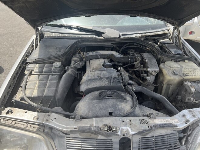 Mercedes C 200 1995, 430,000 km - 2.0 л - Bakı