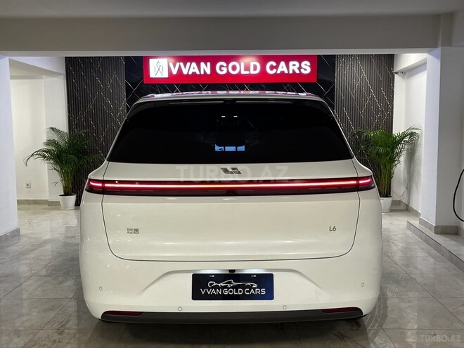 Li Auto  2024, 0 km - 1.5 л - Bakı