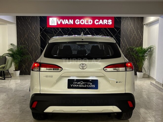 Toyota Corolla Cross-9