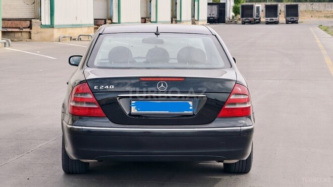Mercedes E 240 2002, 290,000 km - 2.6 l - Sumqayıt