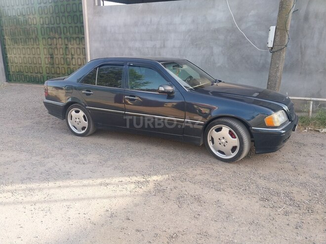 Mercedes C 240 1997, 358,000 km - 2.4 l - Bakı