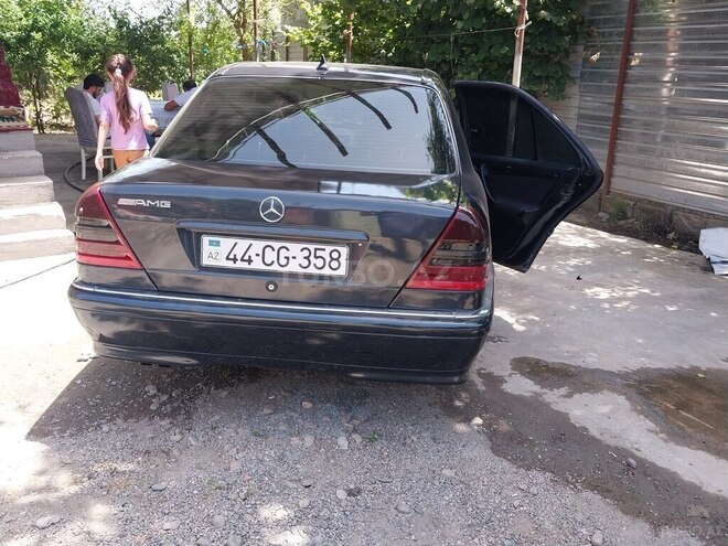 Mercedes C 240 1997, 358,000 km - 2.4 l - Bakı