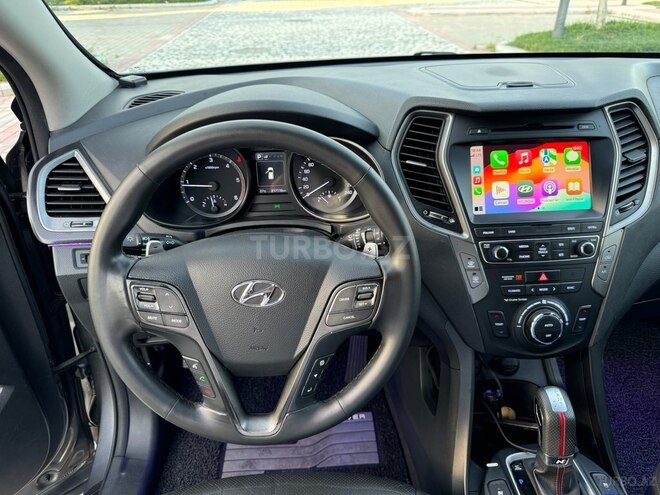 Hyundai Santa Fe-16