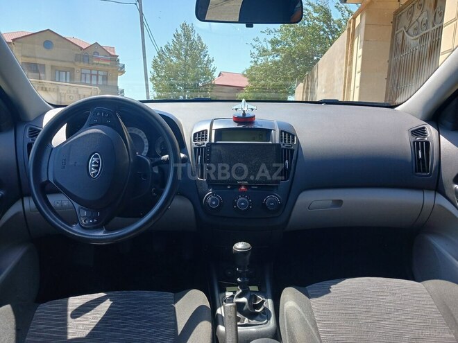 Kia  2009, 300,112 km - 1.4 l - Bakı