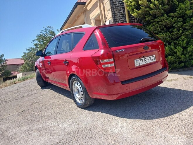 Kia  2009, 300,112 km - 1.4 l - Bakı
