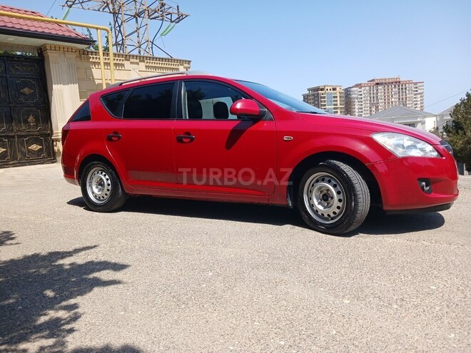 Kia  2009, 300,112 km - 1.4 l - Bakı