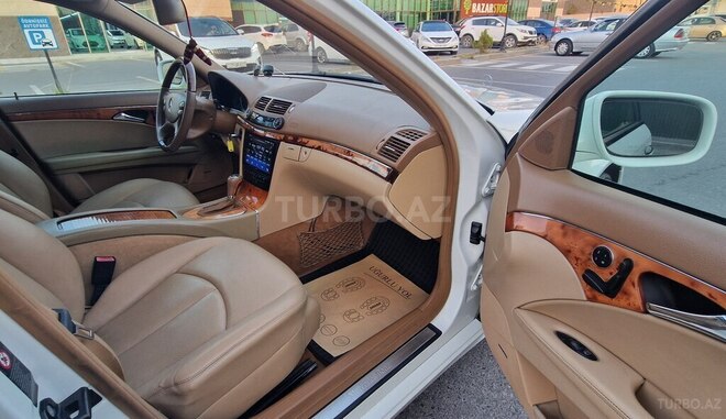 Mercedes E 350 2008, 273,500 km - 3.5 l - Bakı