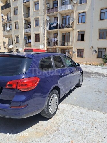 Opel Astra 2011, 420,000 km - 1.3 l - Bakı