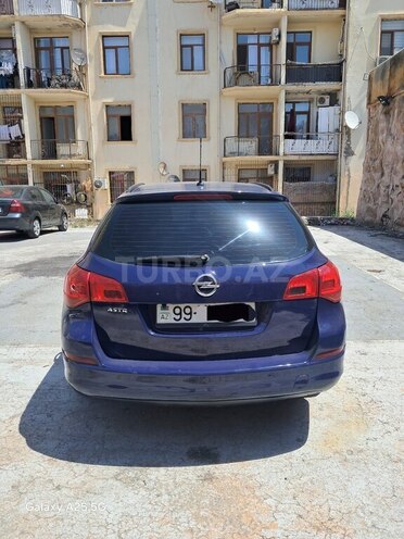 Opel Astra 2011, 420,000 km - 1.3 l - Bakı