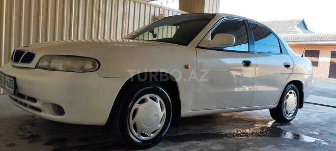 Daewoo Nubira 1999, 300,000 km - 2.0 l - Bakı