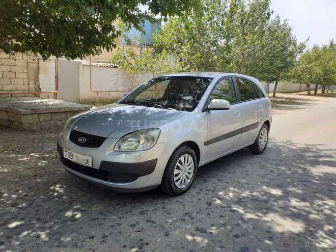 Kia Rio 2005, 320,000 km - 1.5 l - Biləsuvar