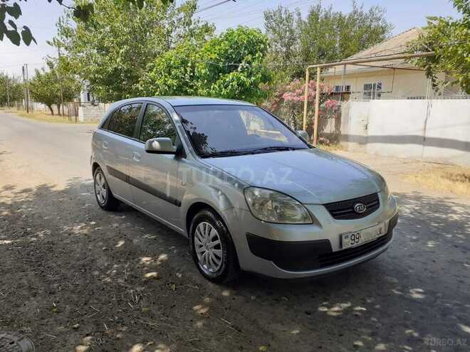 Kia Rio 2005, 320,000 km - 1.5 l - Biləsuvar