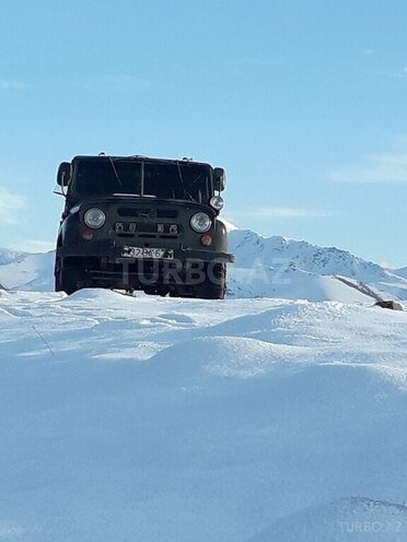 UAZ 469-4