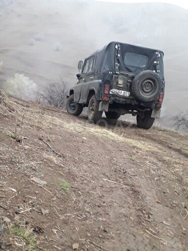 UAZ 469-2
