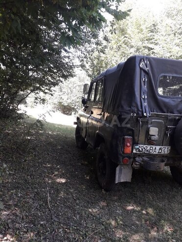 UAZ 469-6
