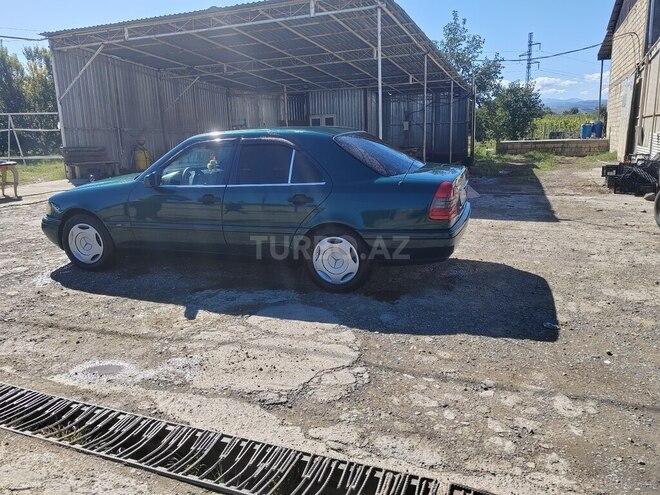 Mercedes C 200 1996, 370,000 km - 2.0 л - Tovuz