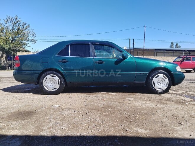 Mercedes C 200 1996, 370,000 km - 2.0 л - Tovuz