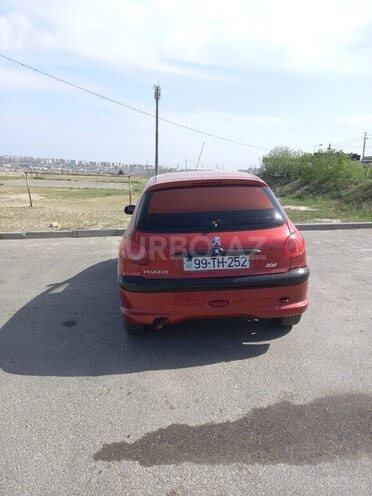 Peugeot 206 2003, 253,580 km - 1.6 l - Bakı