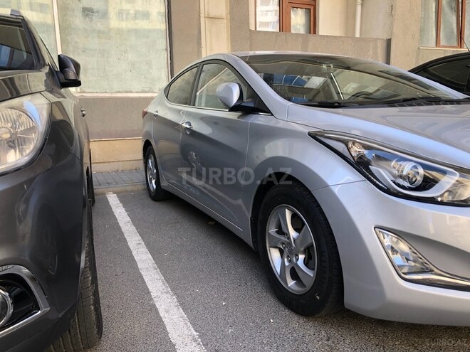 Hyundai Avante 2015, 115,000 km - 1.6 l - Bakı