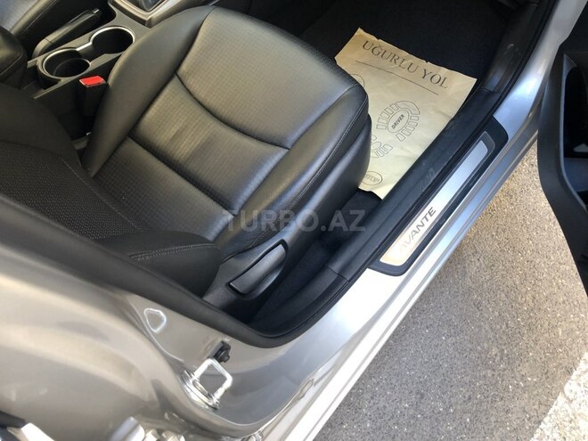 Hyundai Avante 2015, 115,000 km - 1.6 l - Bakı