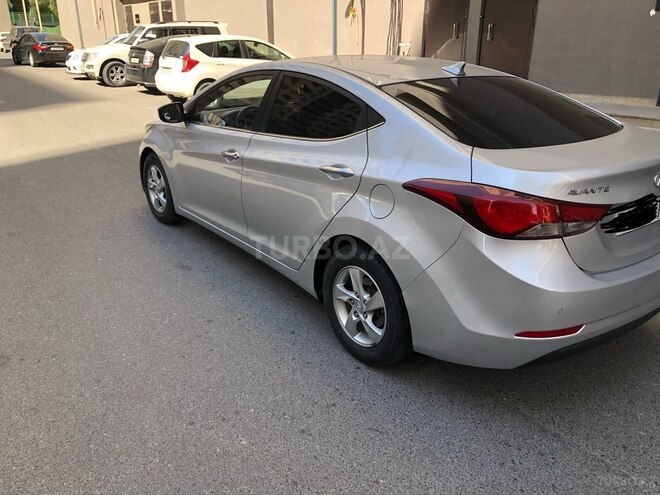 Hyundai Avante 2015, 115,000 km - 1.6 l - Bakı
