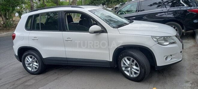 Volkswagen Tiguan 2010, 210,000 km - 2.0 l - Bakı