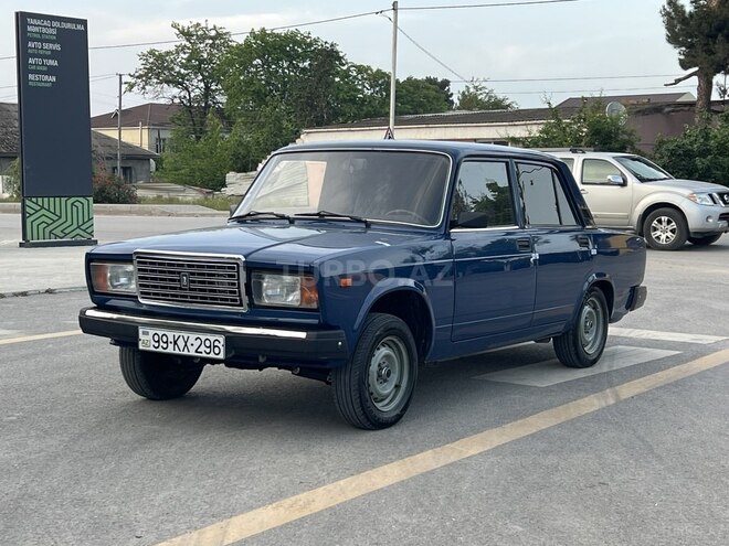 LADA (VAZ) 2107 2009, 27,000 km - 1.6 л - Xudat