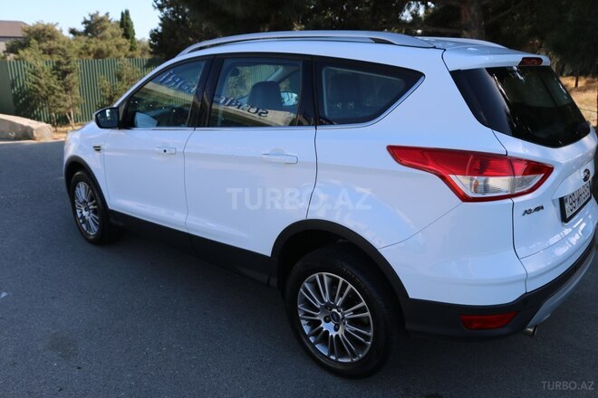 Ford Kuga 2014, 91,000 km - 1.6 l - Bakı