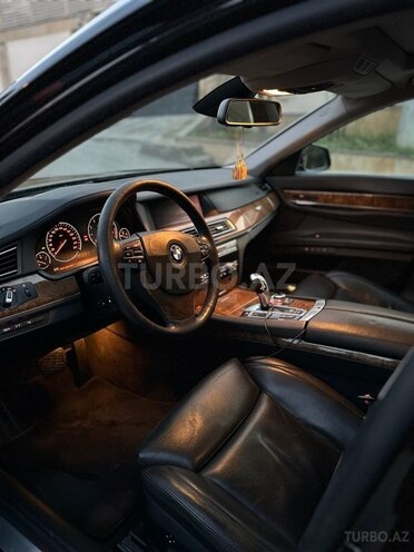 BMW 750 2009, 204,381 km - 4.4 l - Bakı