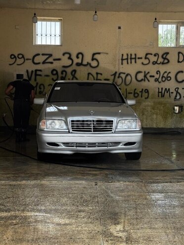 Mercedes E 250 1997, 198,523 km - 2.5 l - Lənkəran