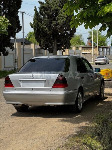 Mercedes E 250 1997, 198,523 km - 2.5 l - Lənkəran