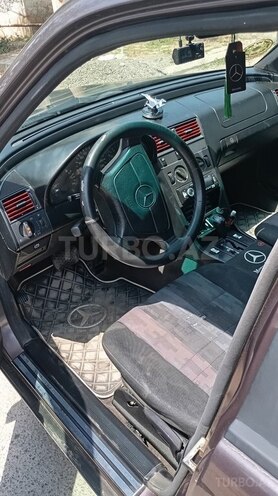 Mercedes C 200 1994, 370,000 km - 2.0 л - Salyan