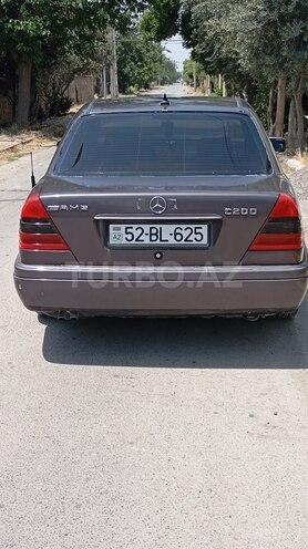 Mercedes C 200 1994, 370,000 km - 2.0 л - Salyan