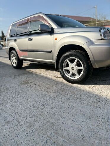 Nissan X-Trail 2002, 300,000 km - 2.0 l - Bakı