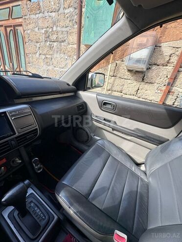 Nissan X-Trail 2002, 300,000 km - 2.0 l - Bakı