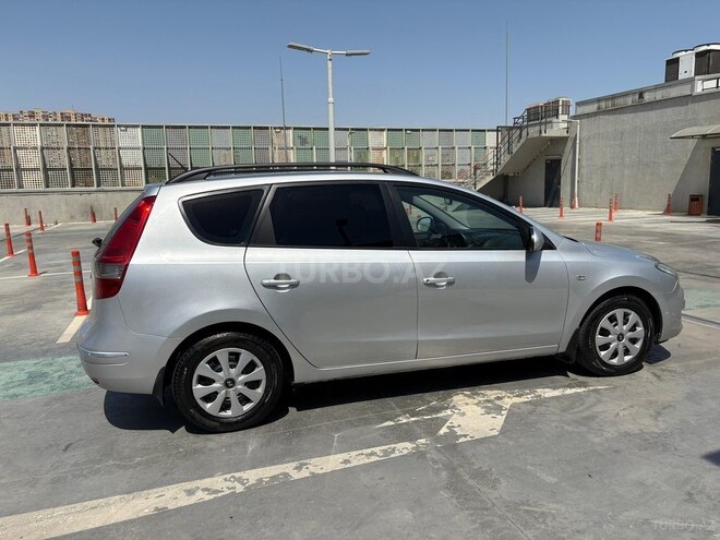 Hyundai i30 2009, 215,000 km - 1.6 л - Bakı