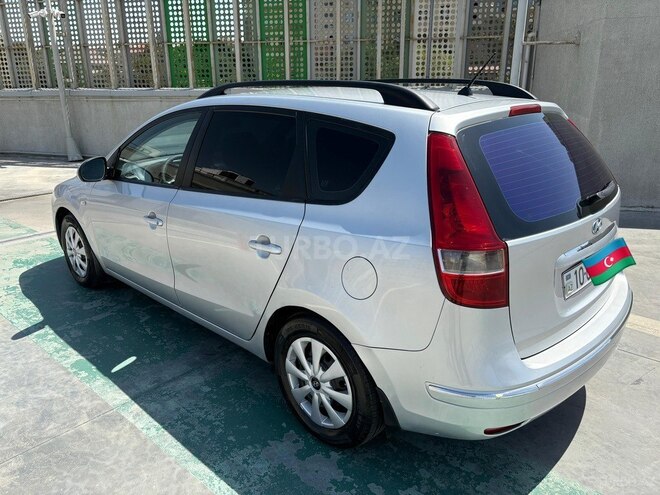Hyundai i30 2009, 215,000 km - 1.6 л - Bakı