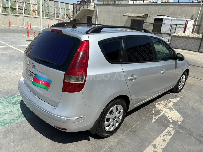 Hyundai i30 2009, 215,000 km - 1.6 л - Bakı