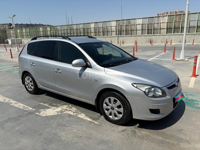 Hyundai i30 2009, 215,000 km - 1.6 л - Bakı