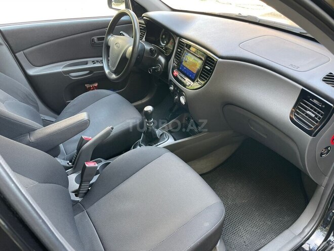 Kia Rio 2005, 239,000 km - 1.4 l - Bakı