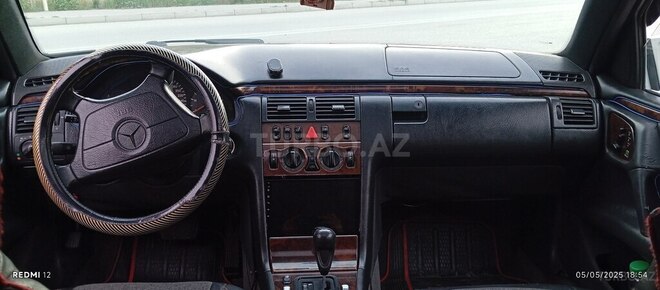 Mercedes E 300 d 1997, 865,000 km - 3.0 l - Bakı