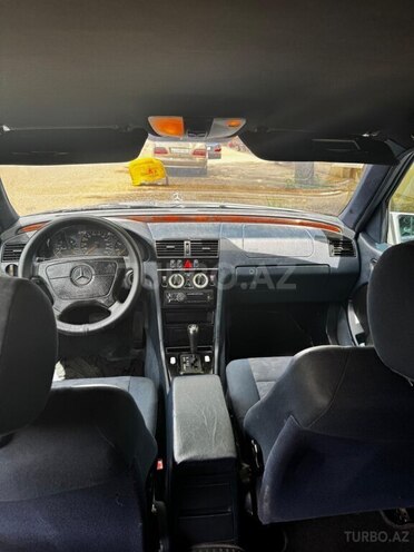 Mercedes E 250 1997, 198,523 km - 2.5 l - Lənkəran