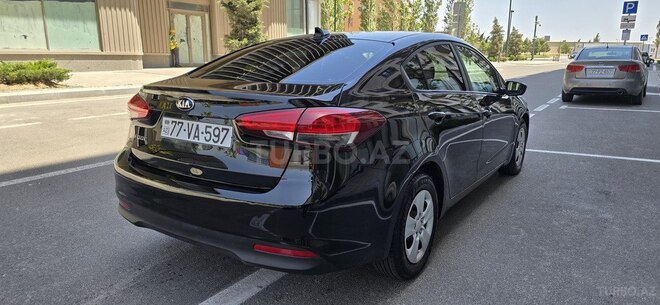 Kia Forte 2018, 128,801 km - 2.0 l - Bakı