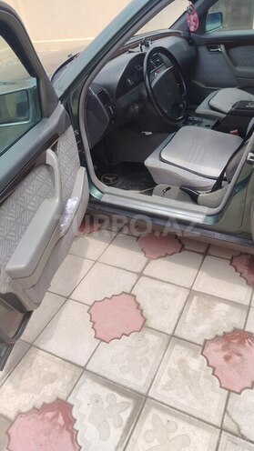 Mercedes C 200 1995, 301,609 km - 2.0 l - Goranboy