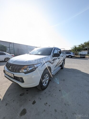 Mitsubishi L200 2016, 244,544 km - 2.4 l - Sumqayıt