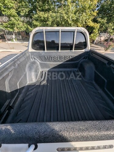 Mitsubishi L200 2016, 244,544 km - 2.4 l - Sumqayıt