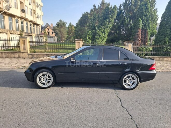 Mercedes C 200 2000, 320,000 km - 2.0 l - Zaqatala