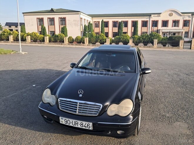 Mercedes C 200 2000, 320,000 km - 2.0 l - Zaqatala