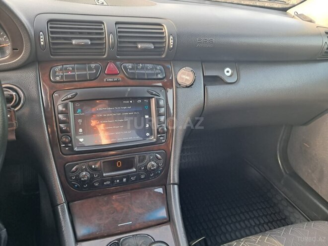 Mercedes C 200 2000, 320,000 km - 2.0 l - Zaqatala