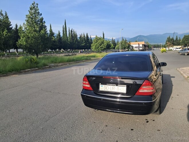 Mercedes C 200 2000, 320,000 km - 2.0 l - Zaqatala